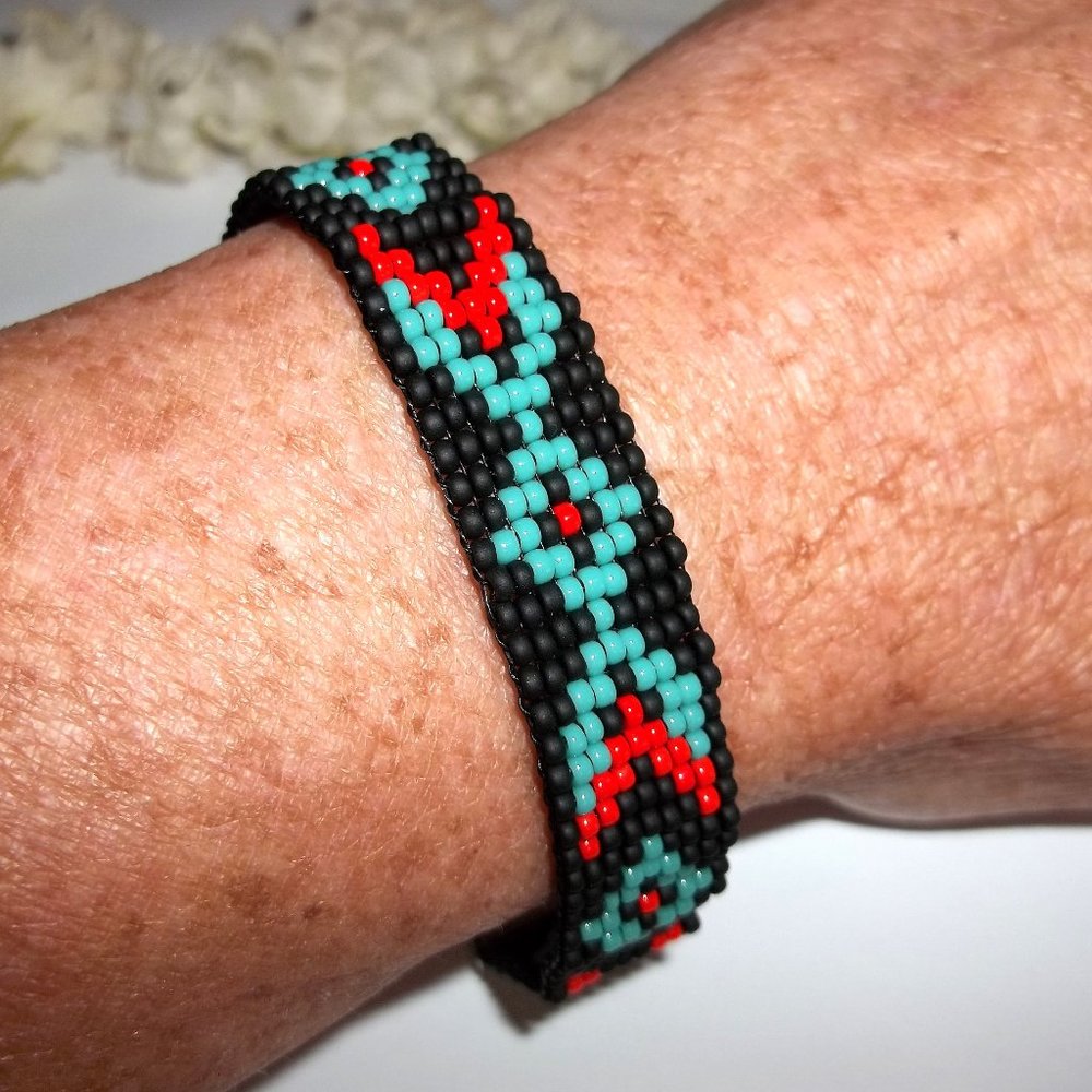Bracelet Seed Bead Southwestern Style Black Red and Green Blue Jewelry Gift A741